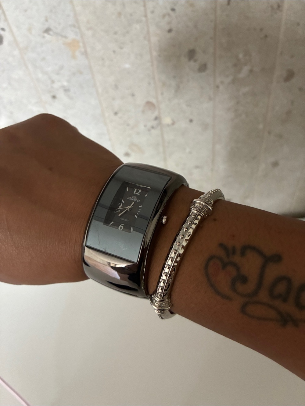 Cute Heavy Black Curved Bracelet Watch